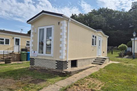 1 bedroom park home for sale, Rainham Kent