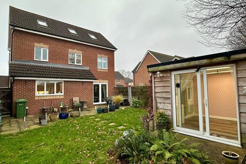 4 bedroom detached house for sale, Bredon Drive, Kings Acre, Hereford, HR4