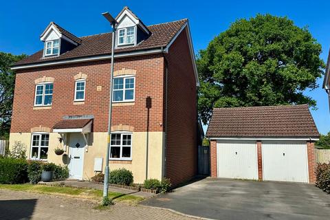 21 Bredon Drive, Hereford, HR4 0TN