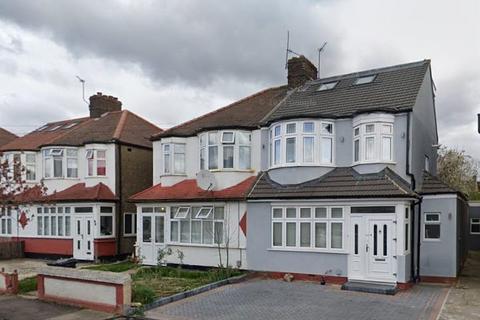 5 bedroom semi-detached house for sale, Danehurst Gardens, Ilford IG4