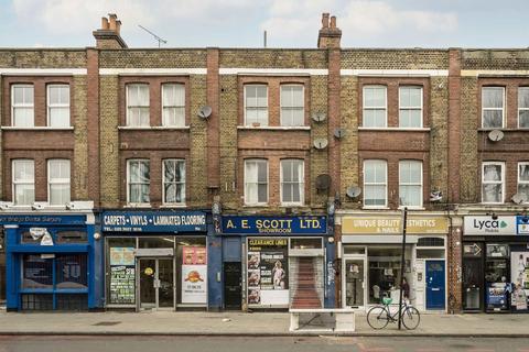 1 bedroom flat for sale, Tower Bridge Road, London SE1