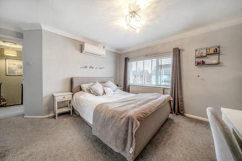 28 Robin Drive, Ipswich, IP2 0TF