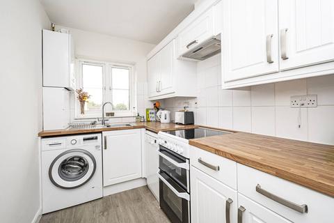 2 bedroom flat to rent, Hackney Road, E2, Hackney, London, E2