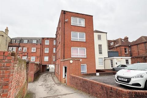 2 bedroom flat for sale, 65 High Street, Fareham PO16