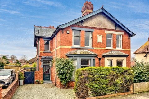 4 bedroom semi-detached house for sale, Church Road, Tupsley, Hereford, HR1