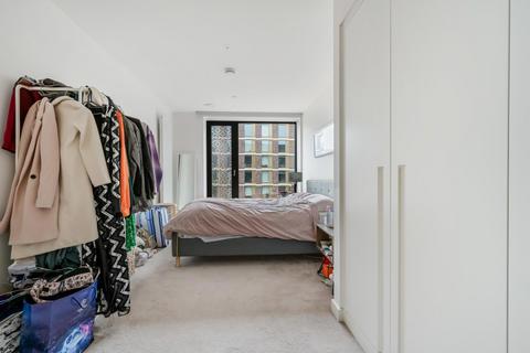 2 bedroom apartment for sale, John Cabot House, Royal Wharf, E16