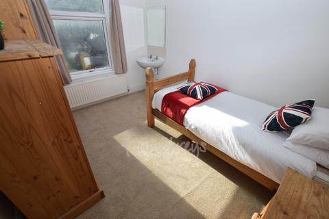 undefined, Cecil Road, Northampton NN2