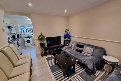 3 bedroom terraced house for sale, 212 Oval Road North, Dagenham, London RM10 9EH