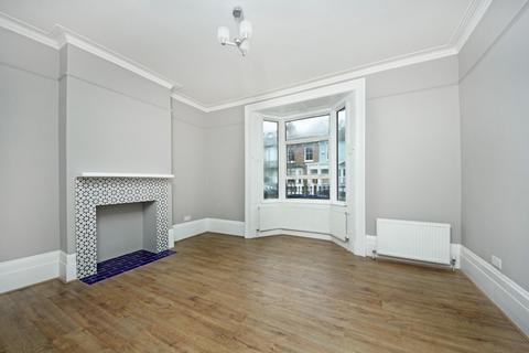 3 bedroom house to rent, Shakespeare Road, W3