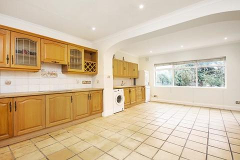 5 bedroom semi-detached house for sale, Armitage Road, London, NW11