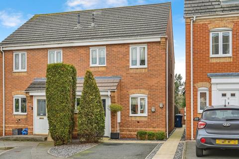 3 bedroom semi-detached house for sale, Croft Avenue, Tamworth