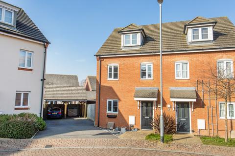20 Arable Drive, Whitfield, Dover, CT16 3FE
