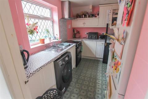 59 Barfield, Sutton At Hone, Dartford, DA4 9EJ