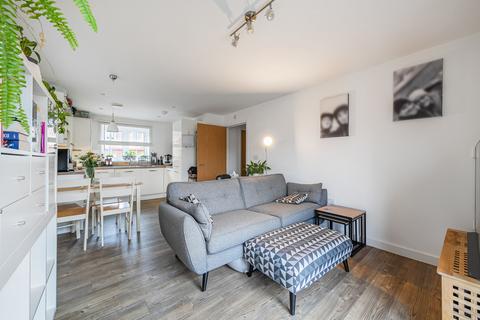 45 Ampthill Way, Faringdon, SN7 7GS