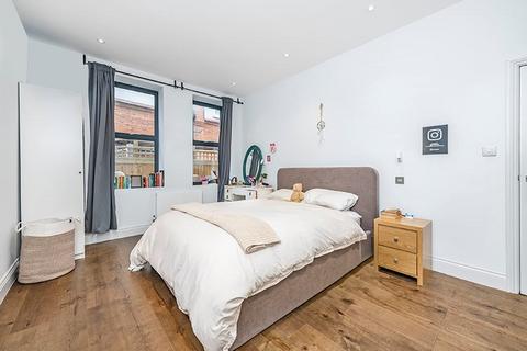 1 bedroom apartment for sale, Chatsworth Road, London NW2