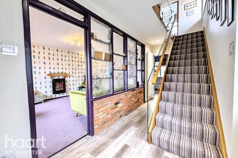 26 The Paddocks, Bures, CO8 5DF