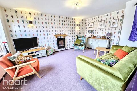 26 The Paddocks, Bures, CO8 5DF
