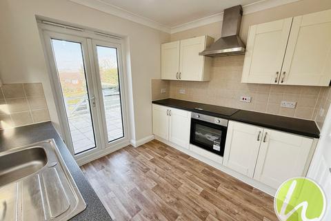 3 bedroom semi-detached house for sale, St. James Avenue West, Stanford-Le-Hope, SS17