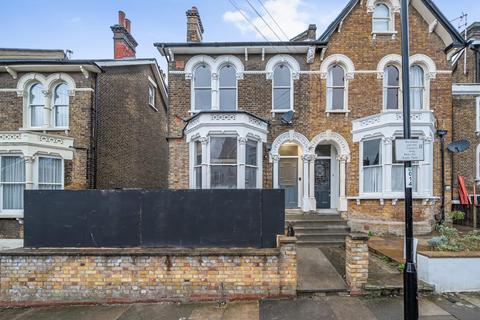 3 bedroom flat for sale, Embleton Road, Ladywell