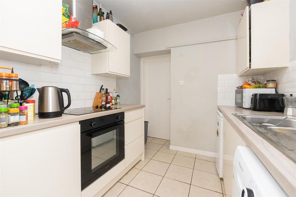 11-Lewington-Road-BS16-4 AB-14.jpg