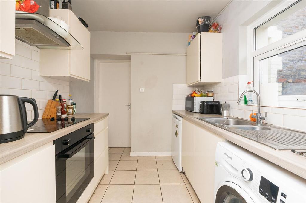 11-Lewington-Road-BS16-4 AB-12.jpg