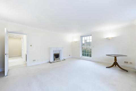 12, Wilton Court Crossways, Beaconsfield, HP9 2HX