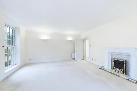 12, Wilton Court Crossways, Beaconsfield, HP9 2HX