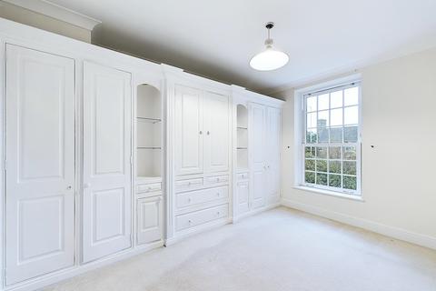 12, Wilton Court Crossways, Beaconsfield, HP9 2HX