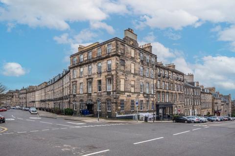 8C/2 Abercromby Place, New Town, Edinburgh, EH3