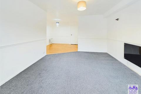 1 bedroom maisonette for sale, Damigos Road, Gravesend