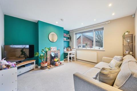 2 bedroom maisonette for sale, Wolsey Close, Worcester Park