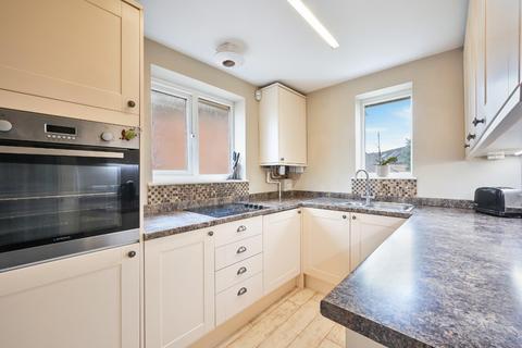 4 Wolsey Close, Worcester Park, KT4 7EF
