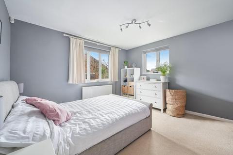 4 Wolsey Close, Worcester Park, KT4 7EF