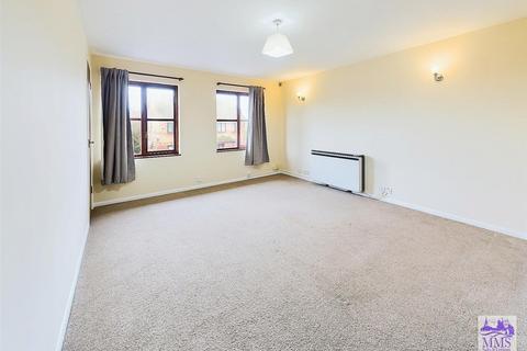 1 bedroom maisonette for sale, Farley Road, Gravesend