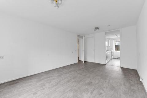 1 bedroom flat for sale, Nunhead Lane, Peckham, SE15