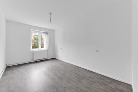 1 bedroom flat for sale, Nunhead Lane, Peckham, SE15