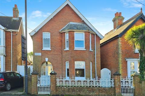 3 bedroom detached house for sale, Tennyson Road, Yarmouth, Isle of Wight