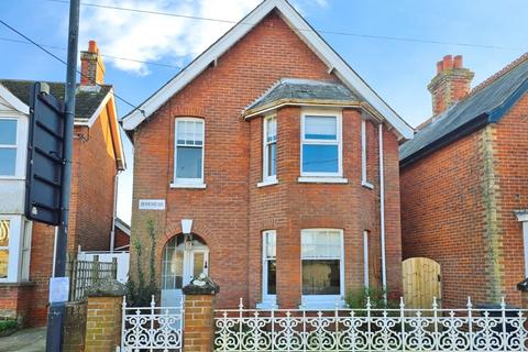 3 bedroom detached house for sale, Tennyson Road, Yarmouth, Isle of Wight