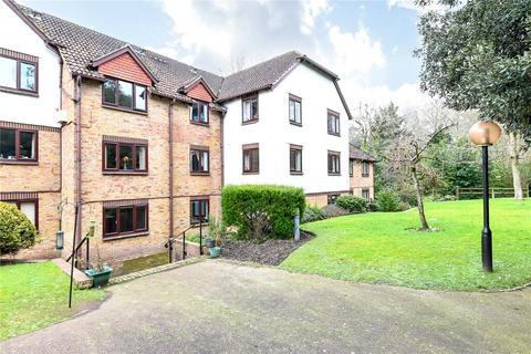 Lakeside Pines, Barrs Avenue, New Milton, Hampshire, BH25