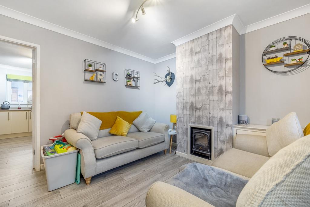 166 Queens Road (Spalding)-11