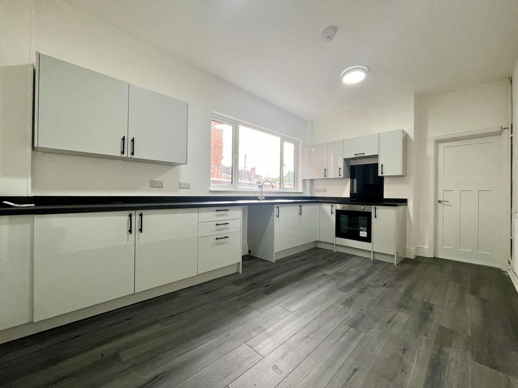 Sandon Road, Stafford, ST16 3 HG