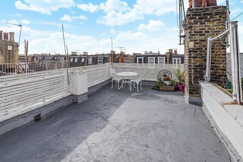 3 bedroom flat for sale, Mirabel Road, London SW6