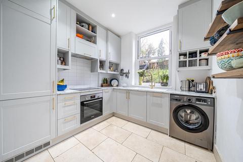 Flat 1, 15 Thicket Road, London, SE20 8DB