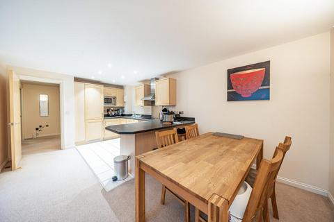 2 bedroom flat for sale, Great Dover Street, London