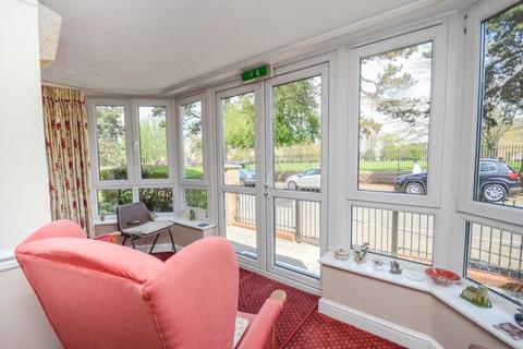 1 bedroom flat for sale, Park View Court, Albert Road, Staple Hill, Bristol, BS16 5HG