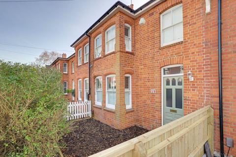 3 bedroom terraced house for sale, Uplands Road, Caversham Heights