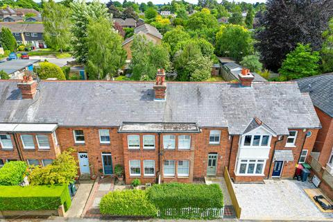 3 bedroom terraced house for sale, Uplands Road, Caversham Heights