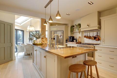 Uplands Road, Caversham Heights