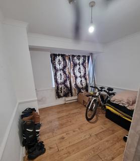 3 bedroom terraced house for sale, 187 Beam Avenue, Dagenham, London RM10 9BP