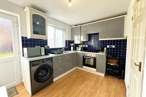 2 bedroom semi-detached house for sale, Meadowsweet Road, Hamilton, Leicester, LE5